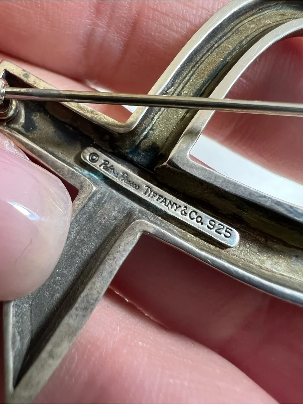 Tiffany & Co. Paloma Picasso Loving Heart Brooch in polished sterling silver